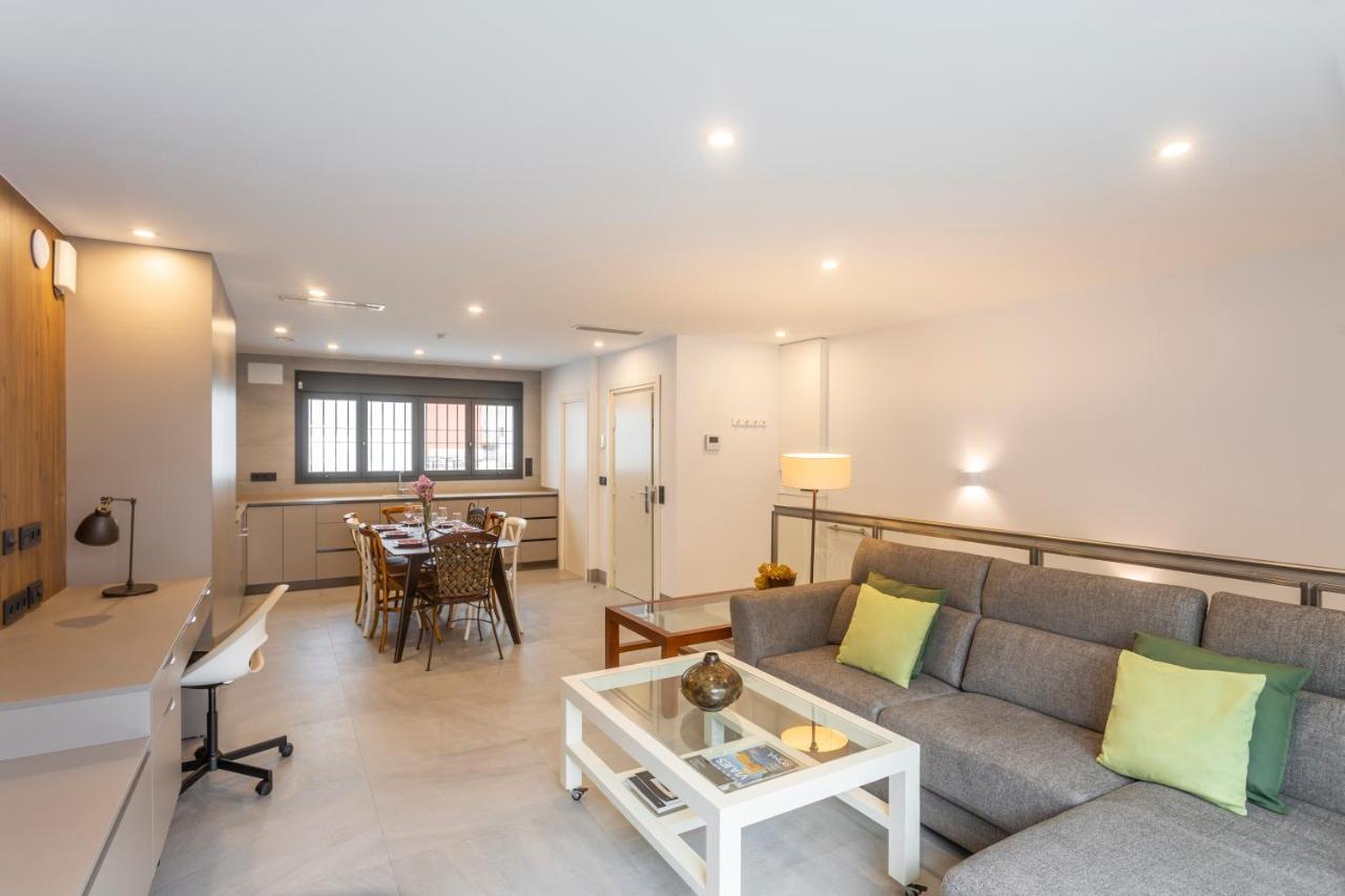 Bajeles Duplex-Atico Sevilla Urban מראה חיצוני תמונה